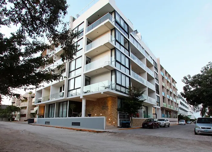 Hotel Menesse On The 50m From The Caribbean Ocean By Hola And Land Playa del Carmen