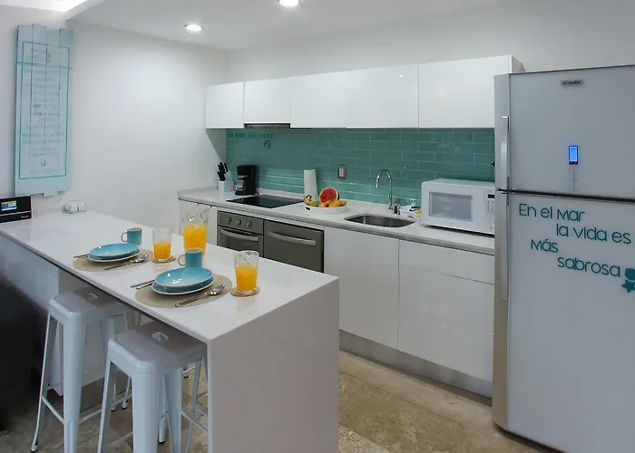 Menesse On The 50m From The Caribbean Ocean By Hola And Land Playa del Carmen
